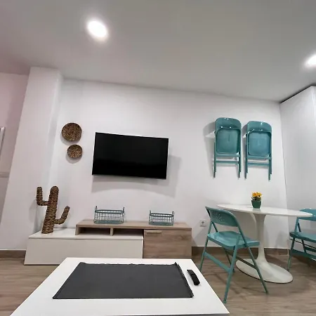 Apartment Gatu Paraguay , Preferente Mayores 25 Anos Y Familias *