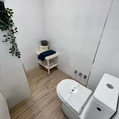Apartment Gatu Paraguay , Preferente Mayores 25 Anos Y Familias *