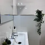 Gatu Paraguay Apartament